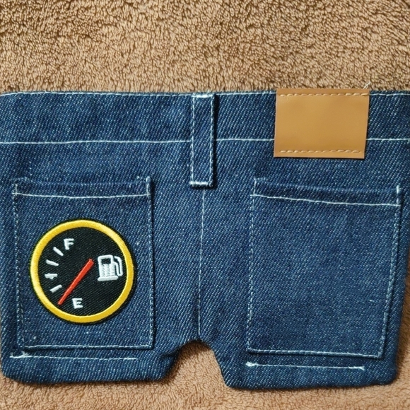 Hand Crafted Denim Wallet With Magnetic Closure - Picture 2 of 6